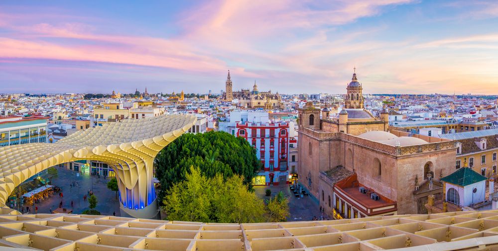 Viaje en autobús a Sevilla: La mejor ciudad del mundo según Lonely Planet