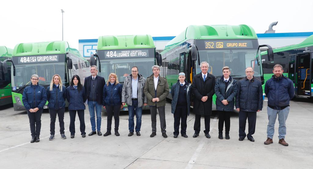 Grupo Ruiz ha presentado 13 nuevos autobuses propulsados por Gas Natural Comprimido